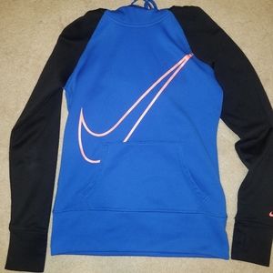 Nike therma-fit hoodie. Size small.
